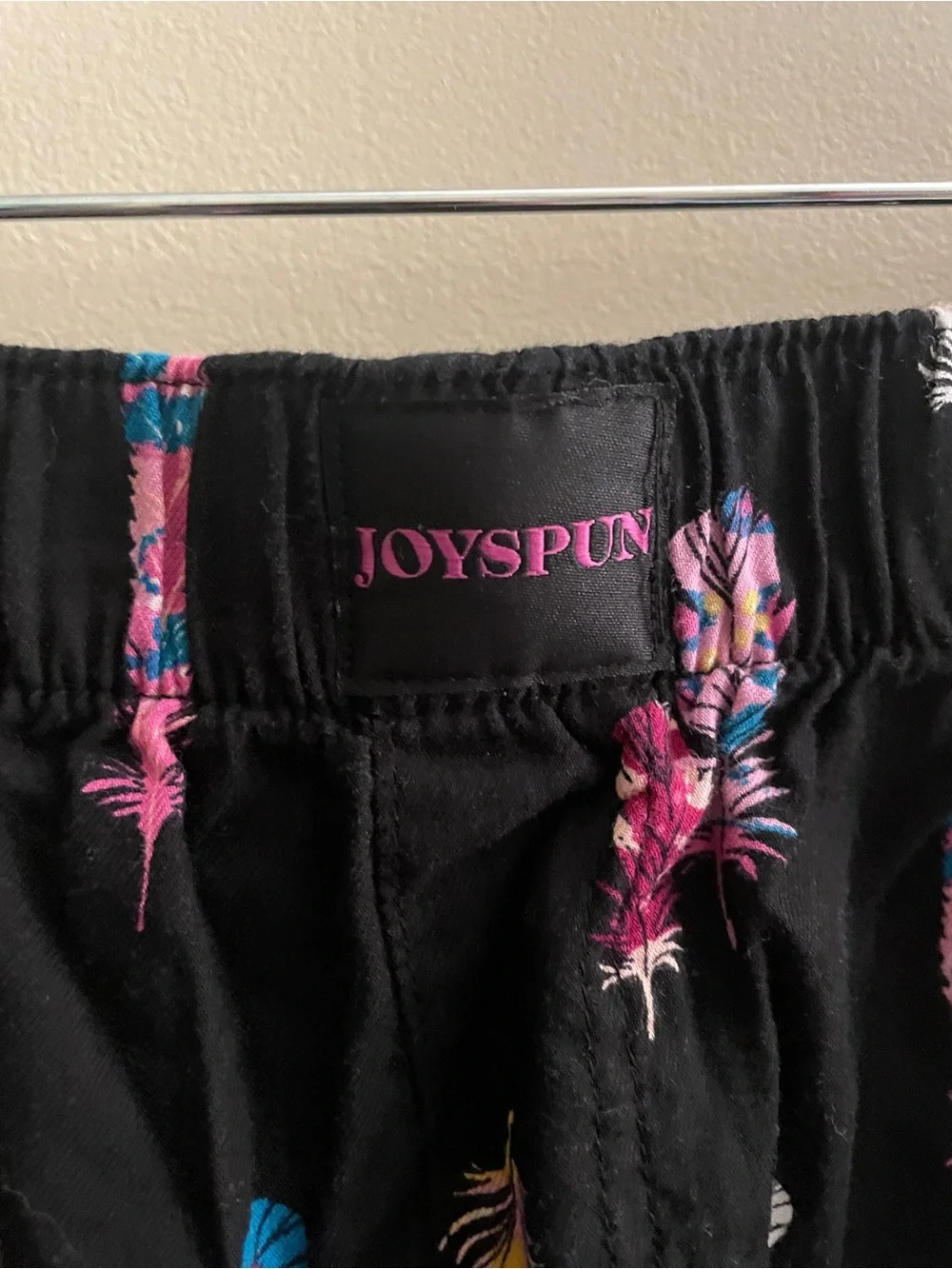 Joyspun Feather Print Pajama Shorts Medium Black Cotton Blend Lounge Shorts